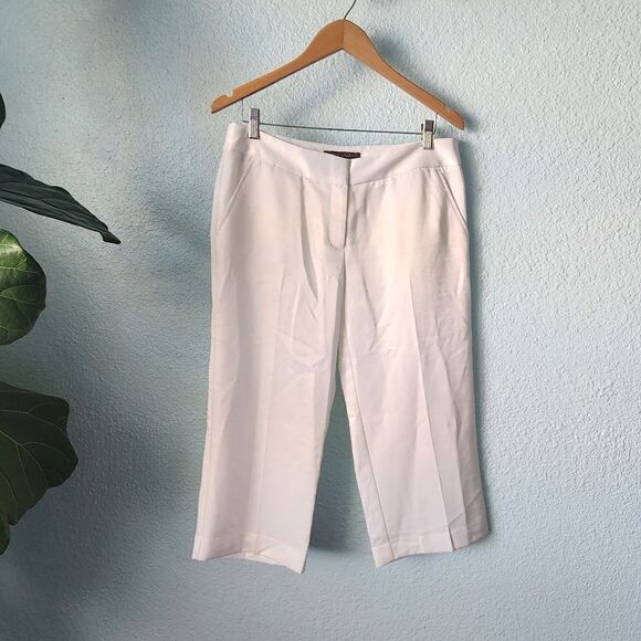 Tex by MaxAzria cropped midi Bermuda minimalist contemporary pants - Picture 2 of 11